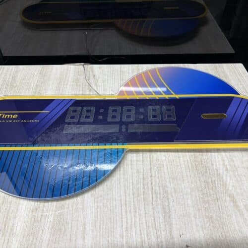 კედლის მულტიფუნქციური საათი