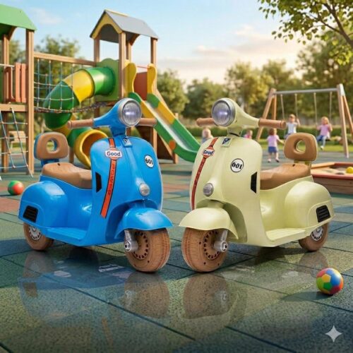 საბავშვო ელექტრო სკუტერები ლურჯი და კრემისფერი სათამაშო მოედანზე